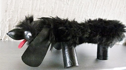 Skulptur kleine Hund