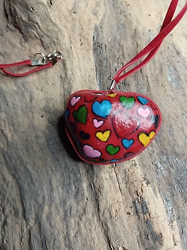 Happy Stone Pendant Hearts