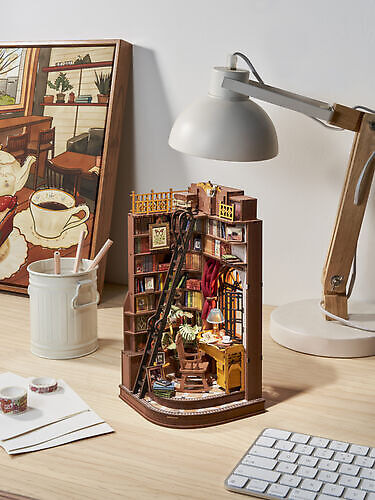 DIY Book Nook, Silent Corner Study